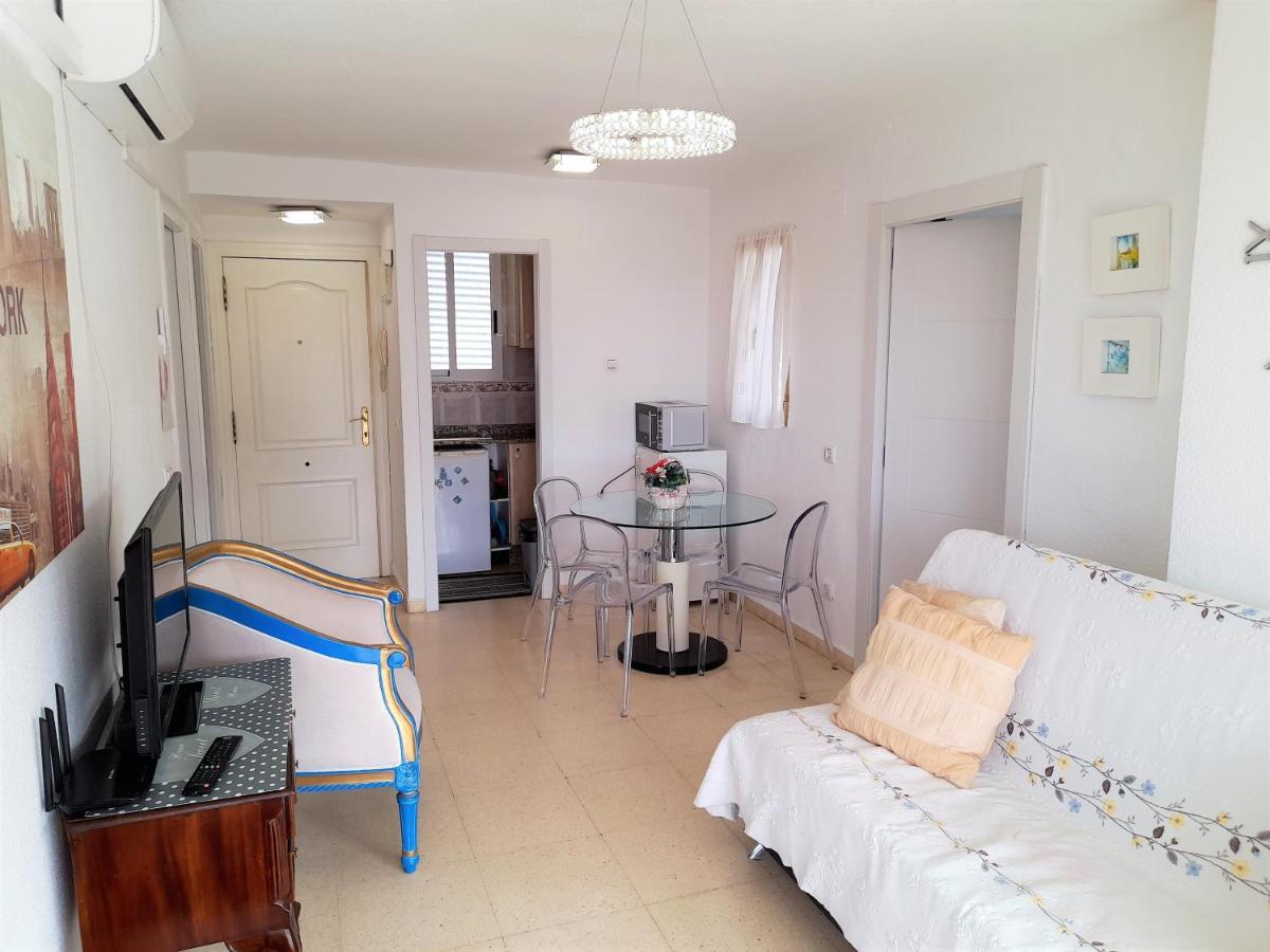 בנידורם Agustina Apartment In Rincon De Loix -Free Parking, Wi-Fi, Pool, New Air Conditioning, Sea View מראה חיצוני תמונה
