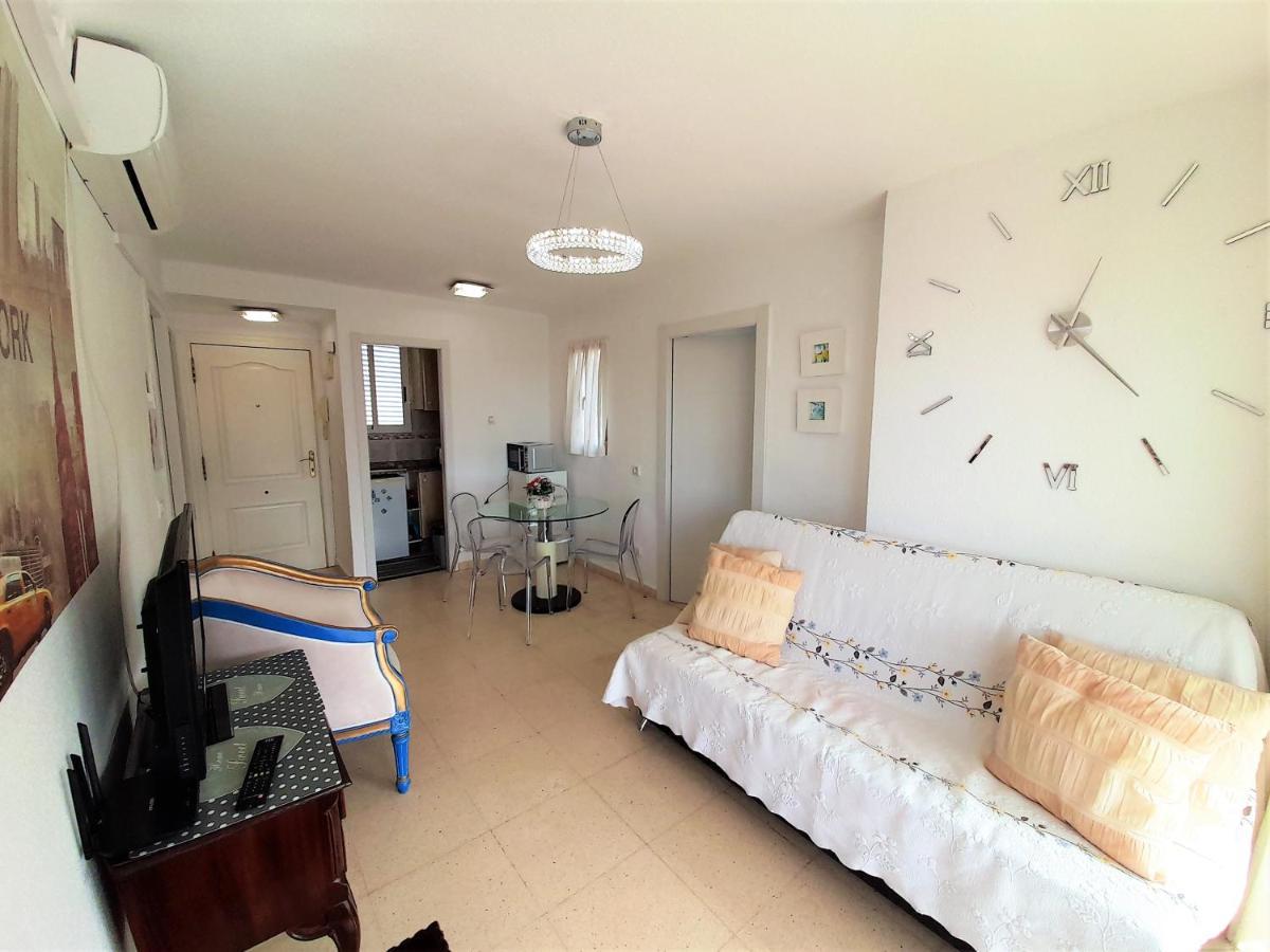 בנידורם Agustina Apartment In Rincon De Loix -Free Parking, Wi-Fi, Pool, New Air Conditioning, Sea View מראה חיצוני תמונה