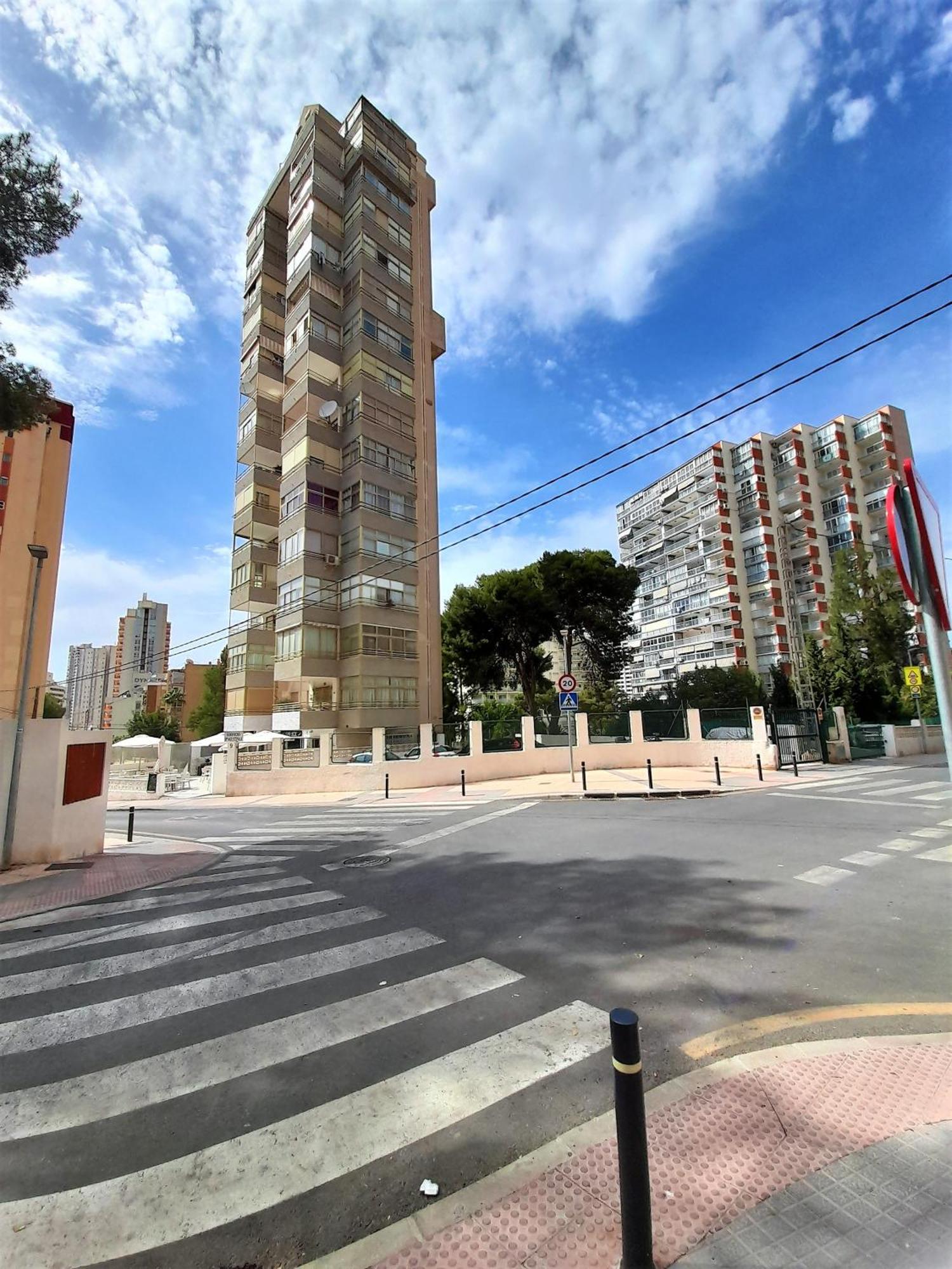 בנידורם Agustina Apartment In Rincon De Loix -Free Parking, Wi-Fi, Pool, New Air Conditioning, Sea View מראה חיצוני תמונה